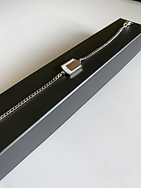 Gümüş renk çelik bileklik