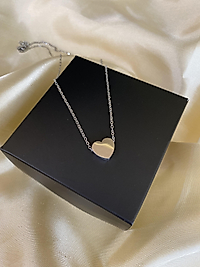 Gümüş renk kalp çelik kolye