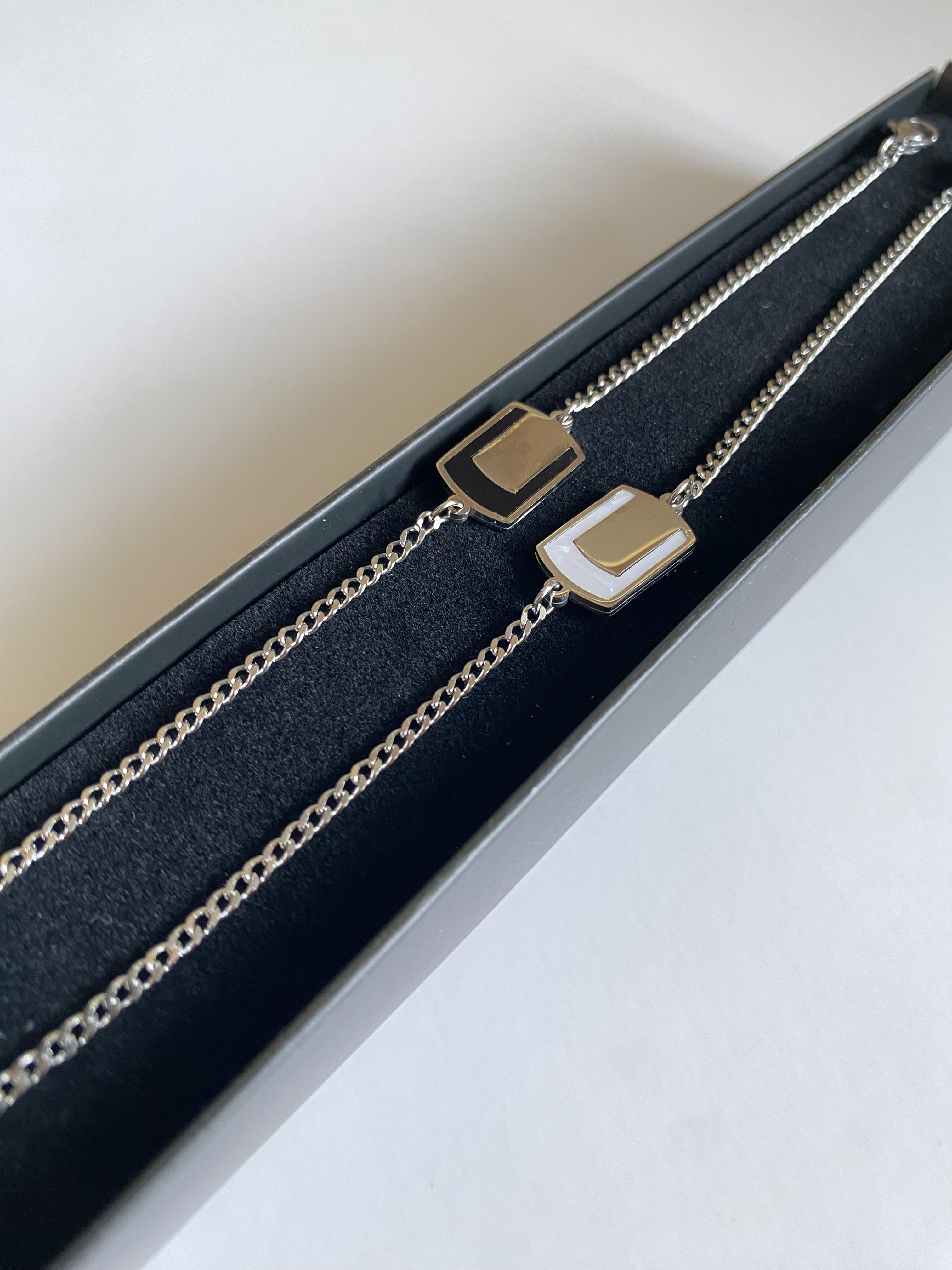 Çift çelik bileklik