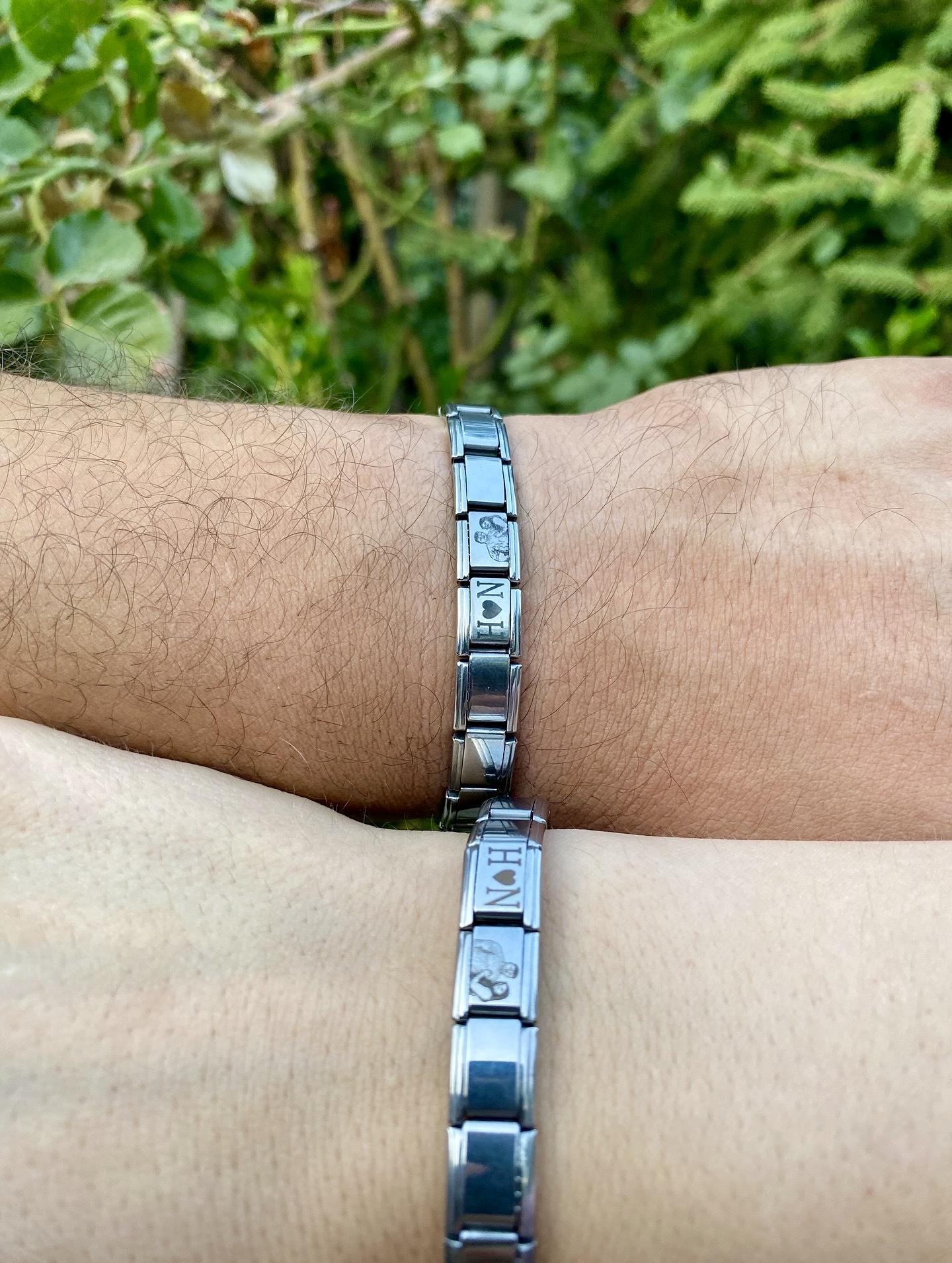 Charm çelik bileklik